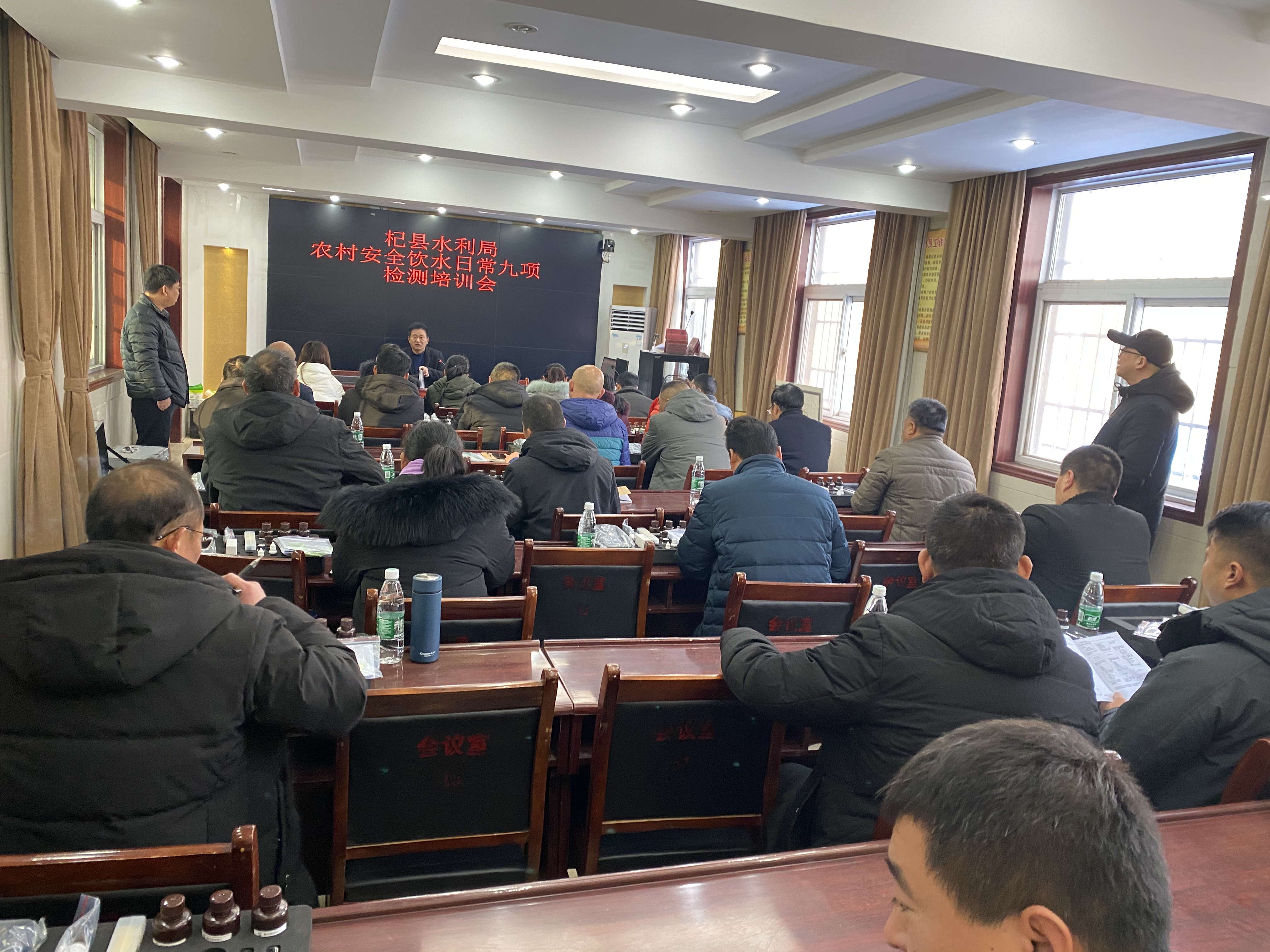 杞縣水利局領(lǐng)導(dǎo)對(duì)此次培訓(xùn)會(huì)議發(fā)表講話 杞縣水利局領(lǐng)導(dǎo)對(duì)此次培訓(xùn)會(huì)議發(fā)表講話